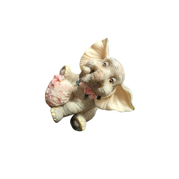 Vintage cute small Elephant With Pink Heart Figurine - Picture 8 of 10